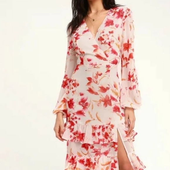 Lulus Dresses & Skirts - NEW! Lulu's Tiered Midi Dress